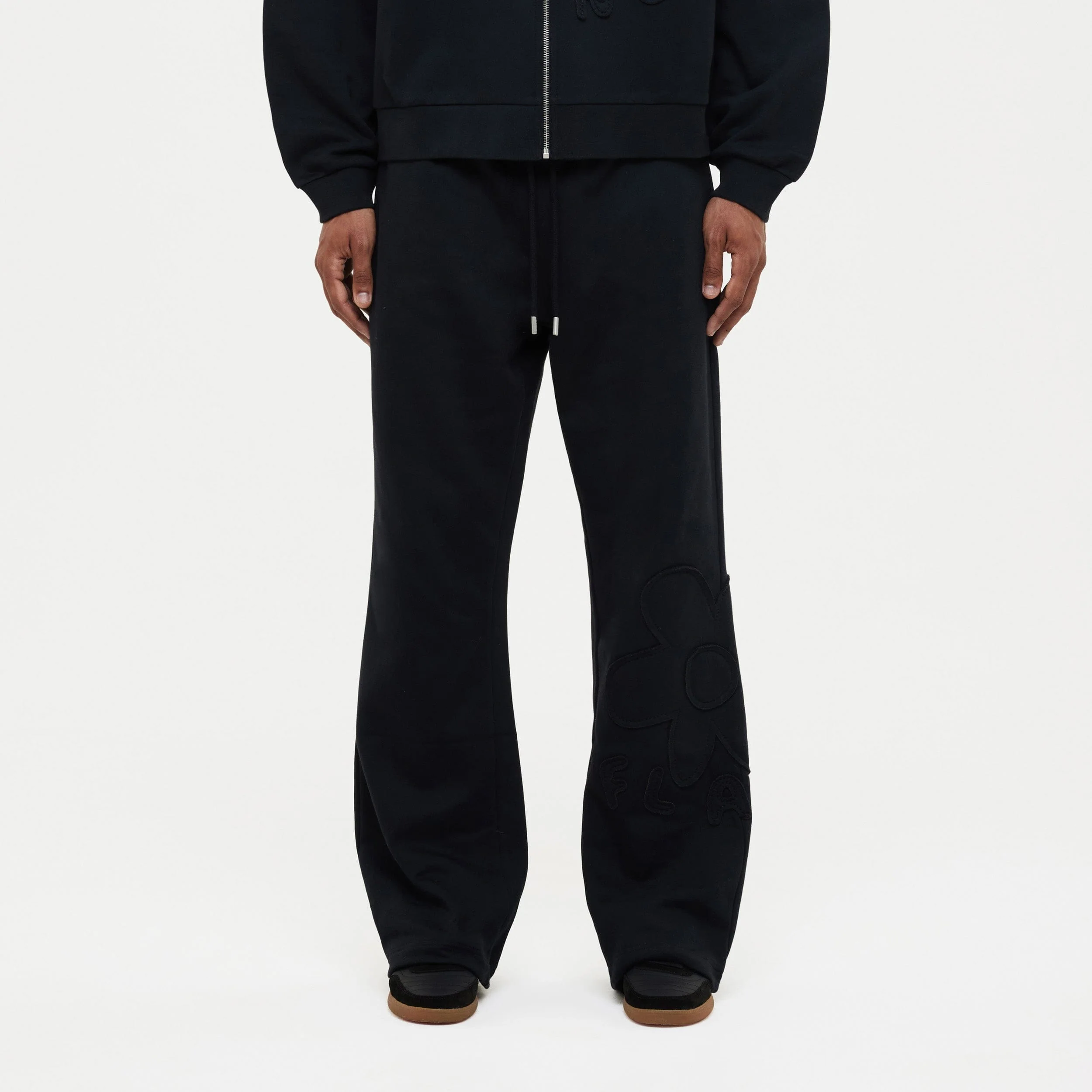 Blossom Patches Sweatpants | Black - Image 2
