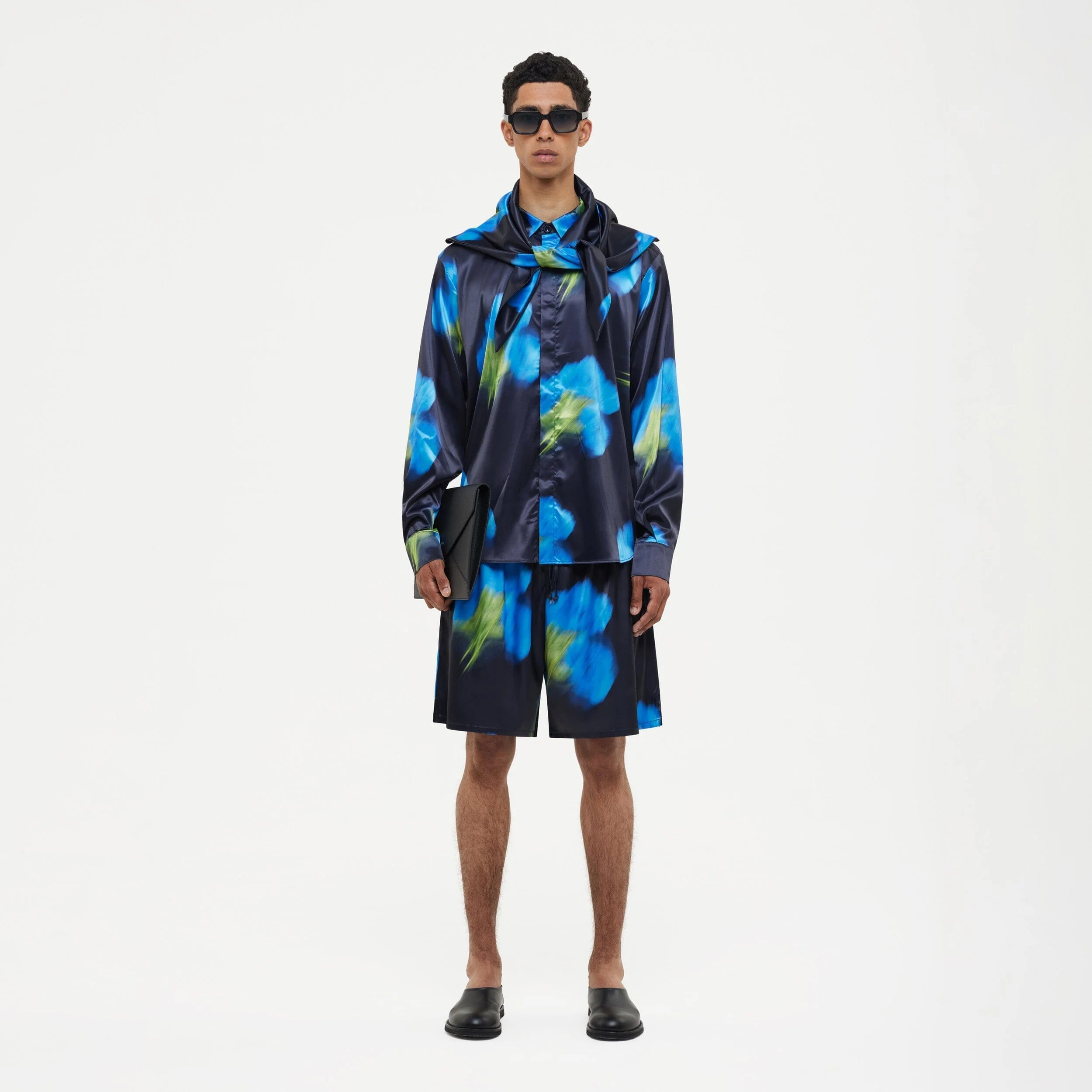 Blurred Flower Hooded Shirt | Black - Image 5
