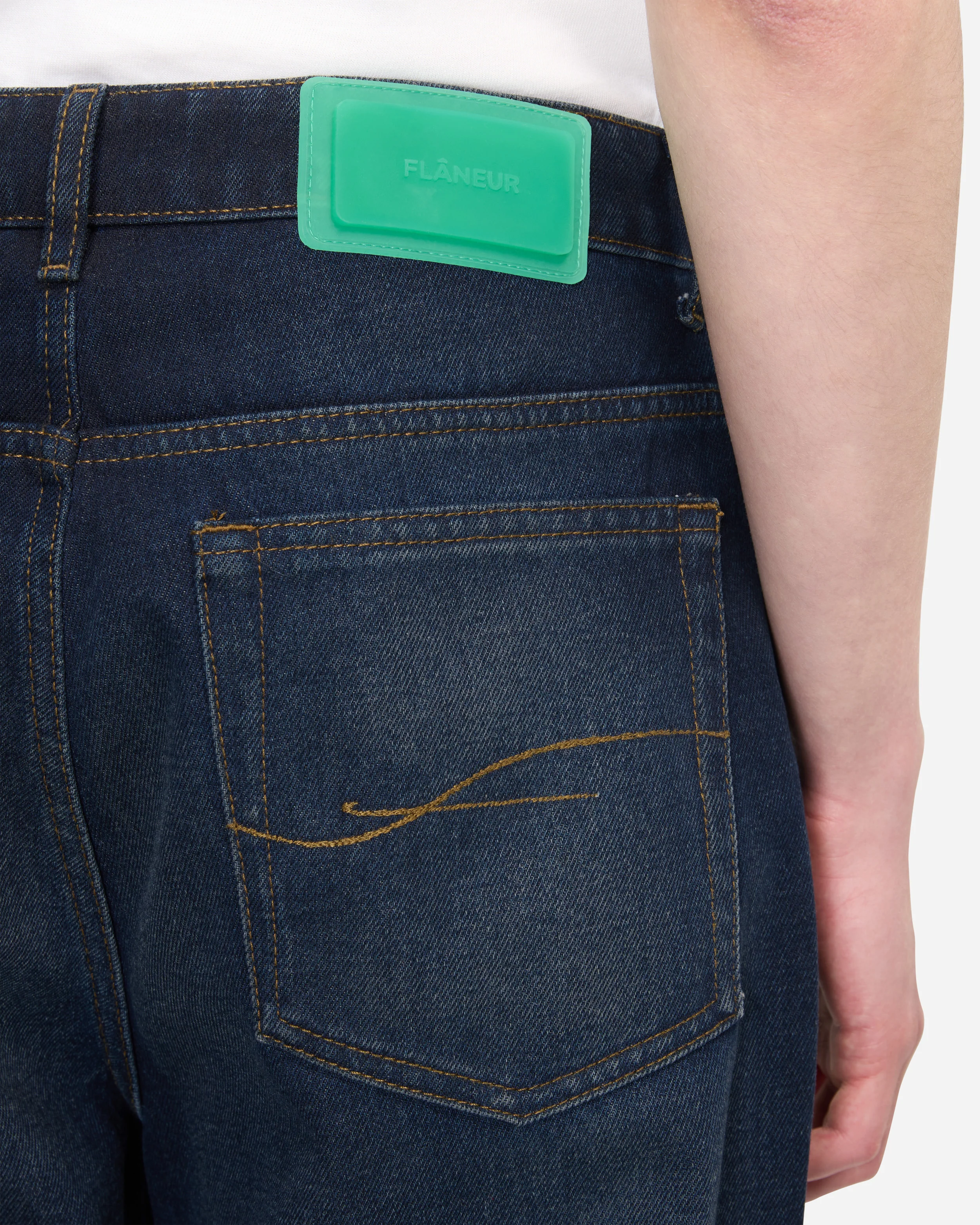 Relaxed Jeans | Dark Ocean - Image 7